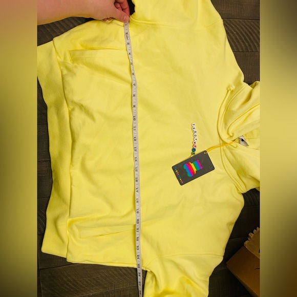 NWT Teddy Fresh neon yellow cropped hoodie - Picture 8 of 10